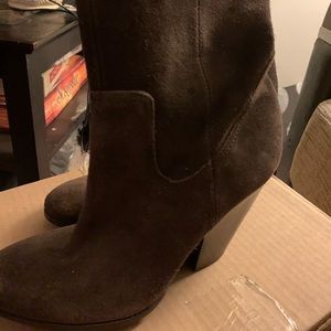 Carlos Santana heel cowboy boots